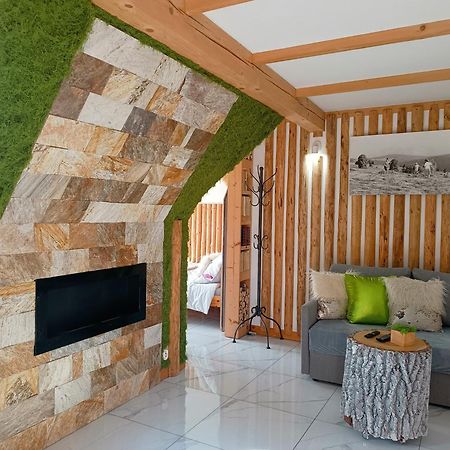 Lux Houses W Domku Tylko Dwa Apartamentyz Jacuzzi Zewnetrznym Gron Exterior photo