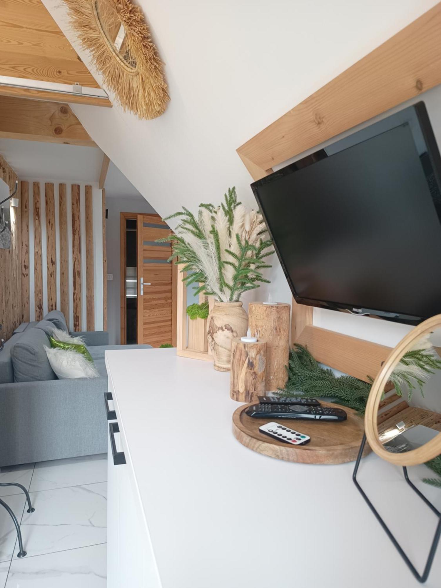 Lux Houses W Domku Tylko Dwa Apartamentyz Jacuzzi Zewnetrznym Gron Exterior photo